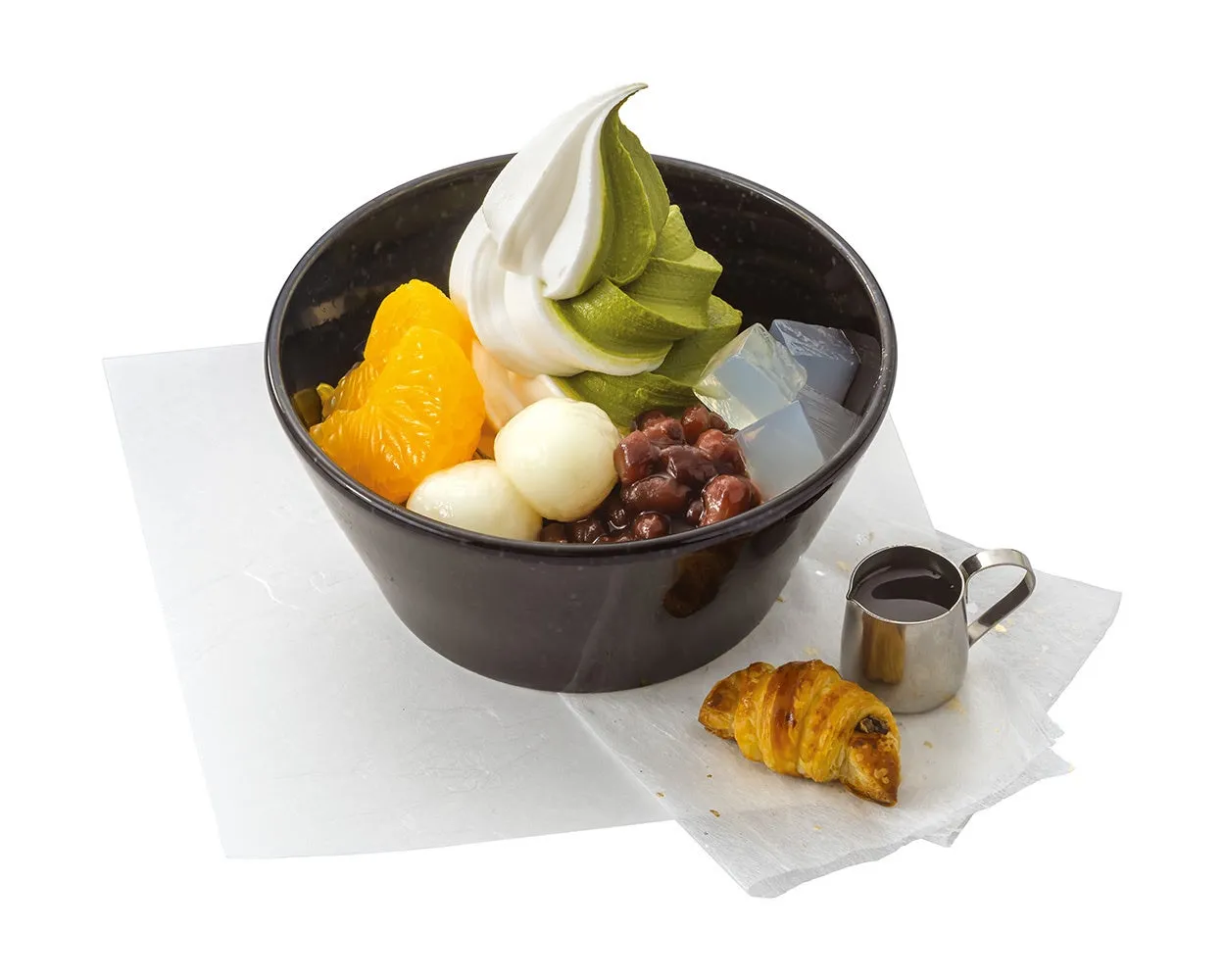 クリームあんみつ