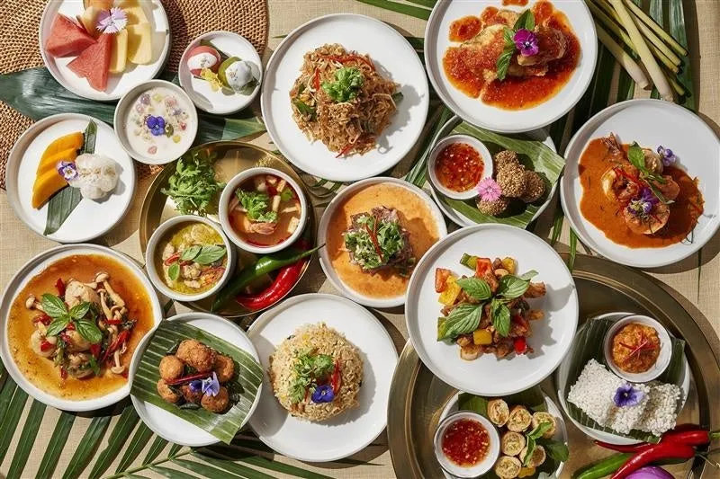 彩り豊かなタイ料理の数々