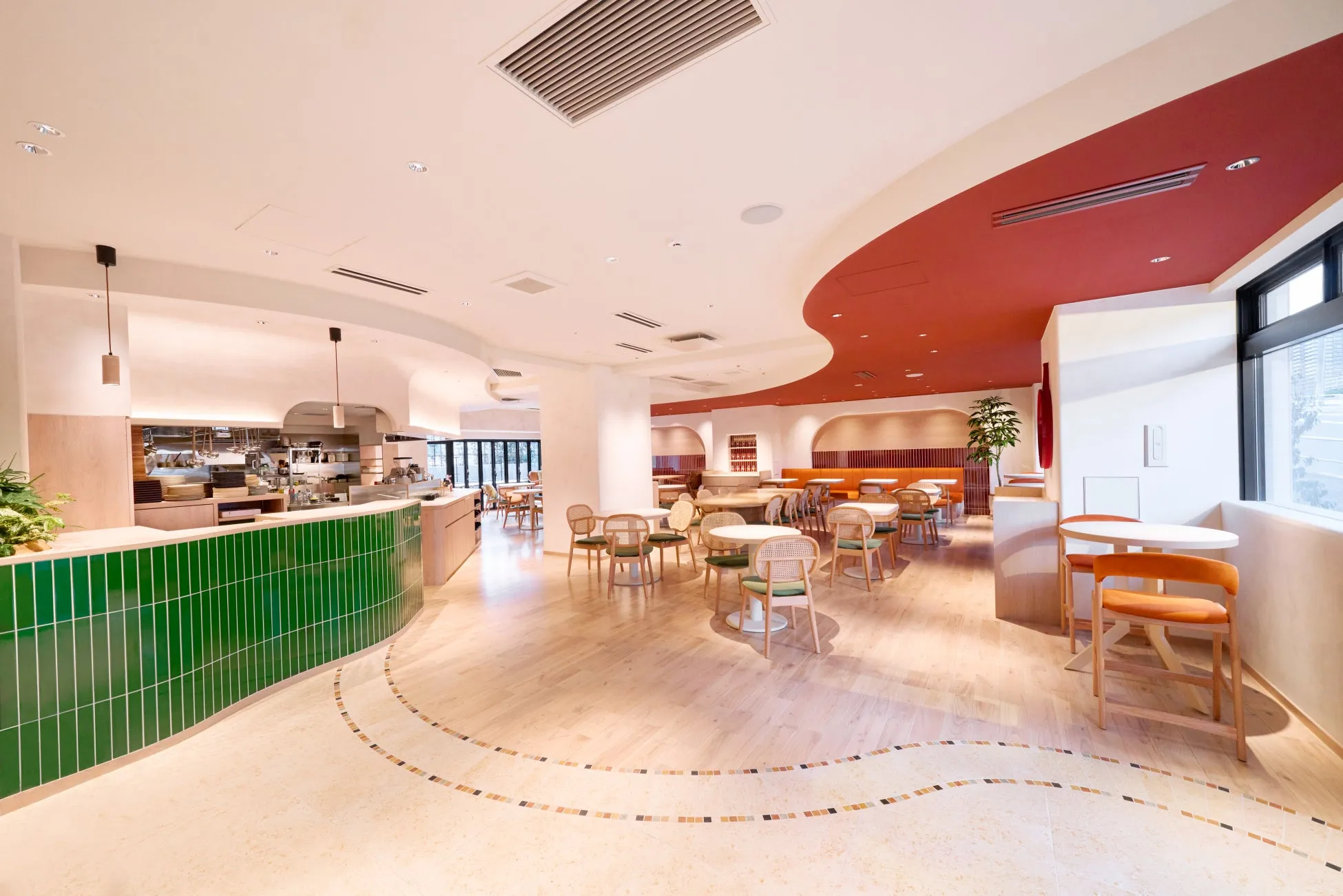 「意外すぎ!」品川の社員寮が街の食堂に?【eatlet】オールデイキッチンの全貌