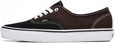 茶色と黒のVansスニーカー