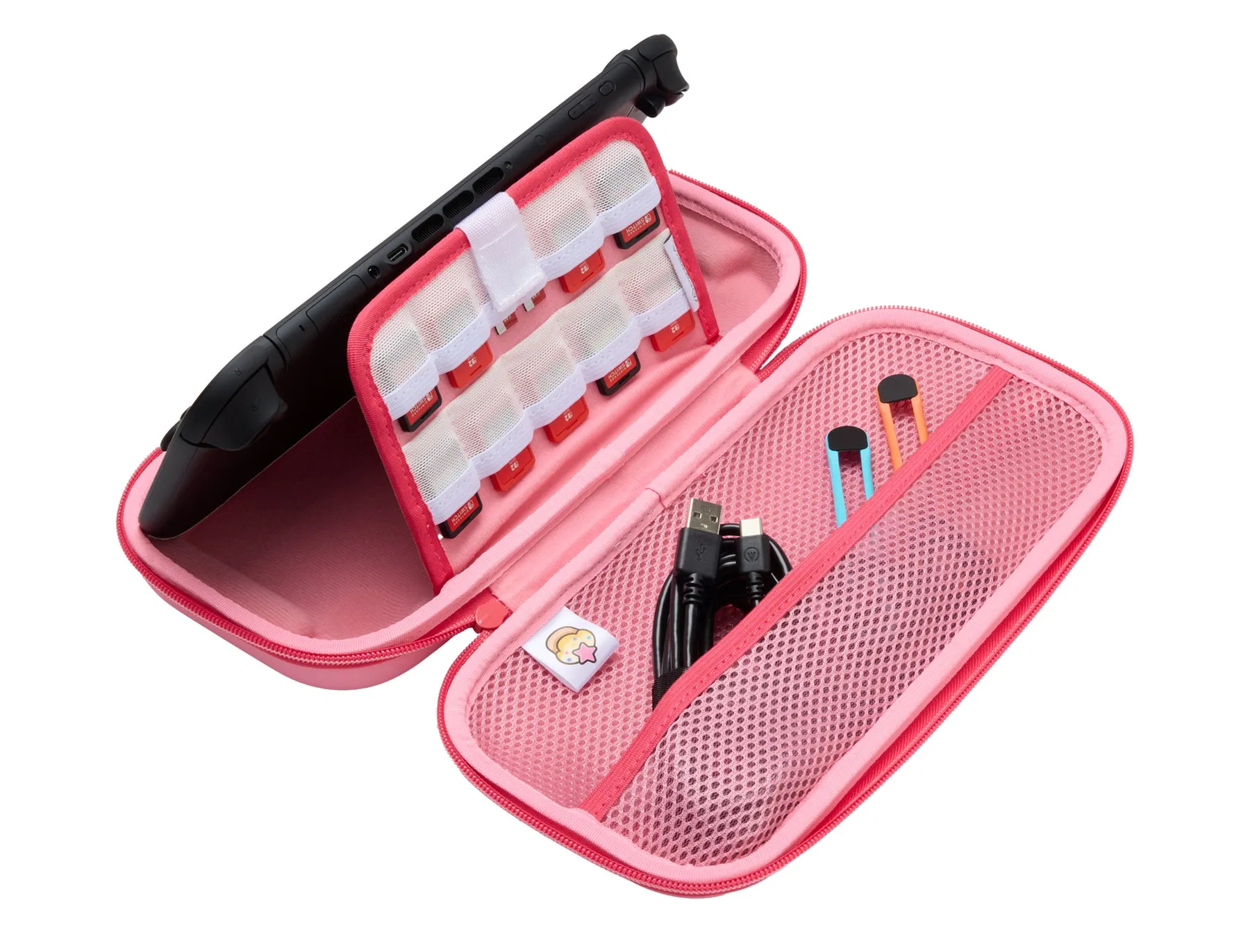 ピンク色のSwitchケースの中に、Switch本体、ゲームカード、ケーブル、Joy-Con、付属品などが入っている様子