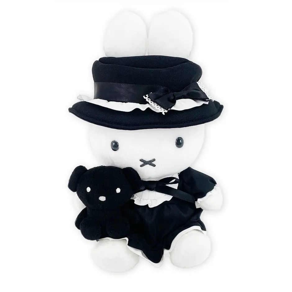 ゴシックミッフィーぬいぐるみ