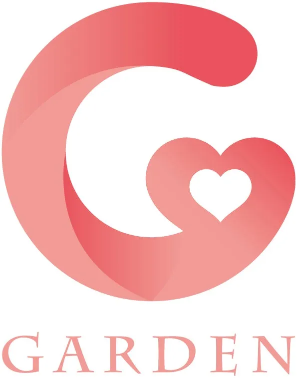ピンク色のグラデーションで描かれた「G」のロゴ。ロゴの中にはハートの形があり、「GARDEN」の文字が下に配置されている。