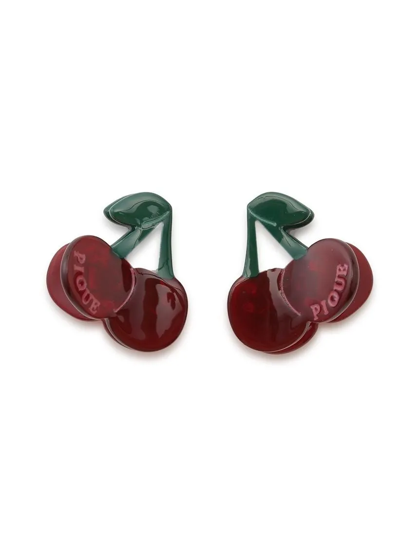 さくらんぼの形をしたピアス2つ