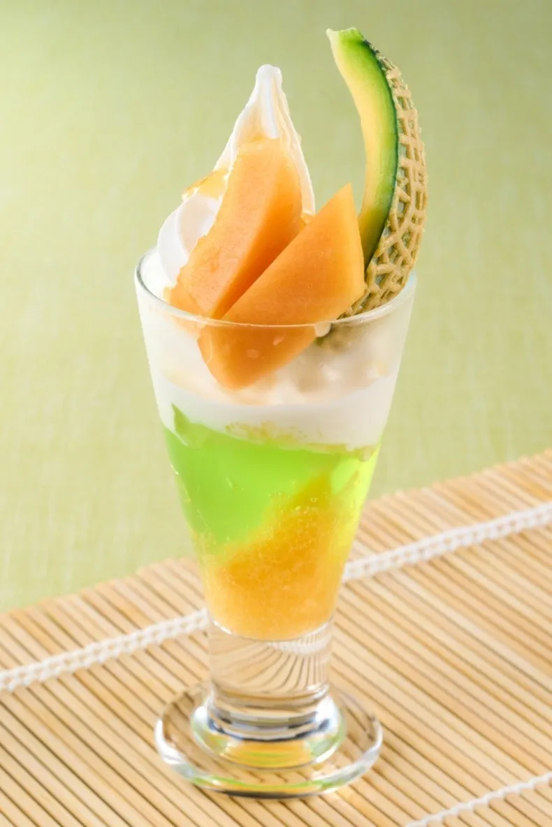 フレッシュ赤肉メロンのソフトパルフェ