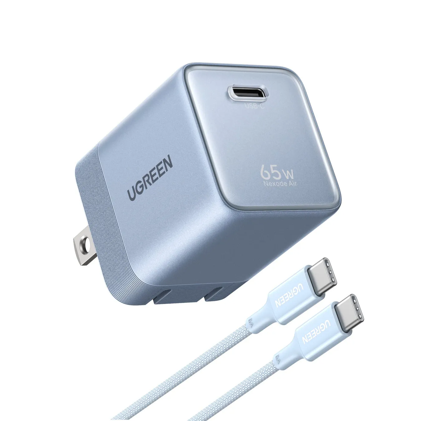 UGREENの65W Nexode Air充電器とUSB-Cケーブルの画像。