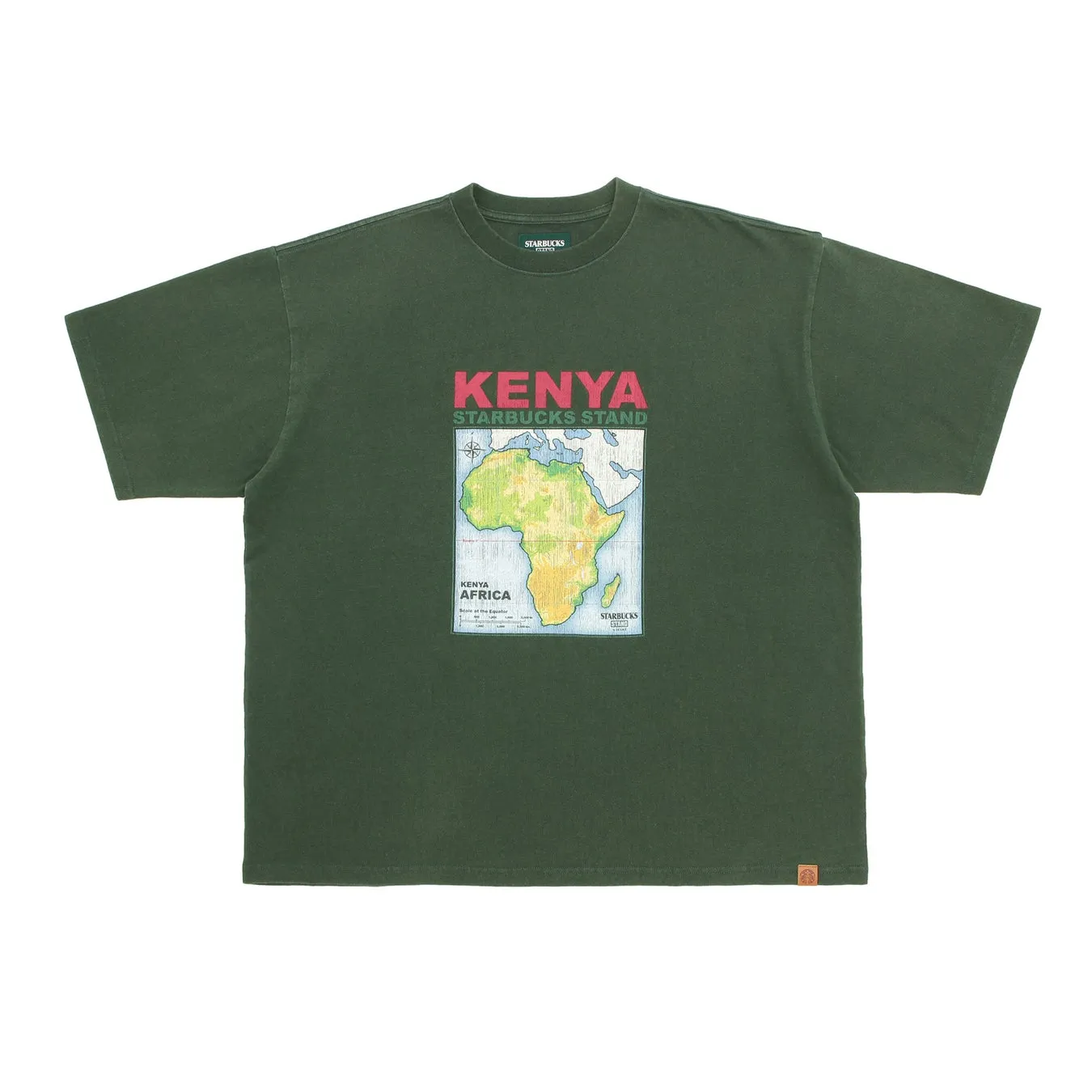 濃い緑色のTシャツ。前面には「KENYA STARBUCKS STAND」の文字とアフリカ大陸の地図が描かれている。