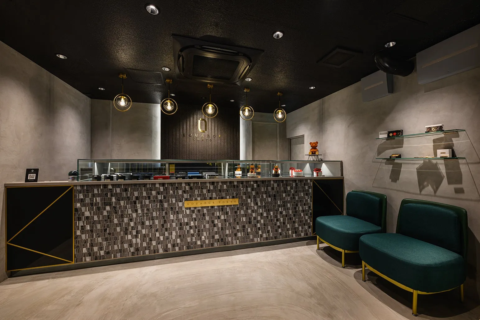LOUANGE TOKYO 店舗内装