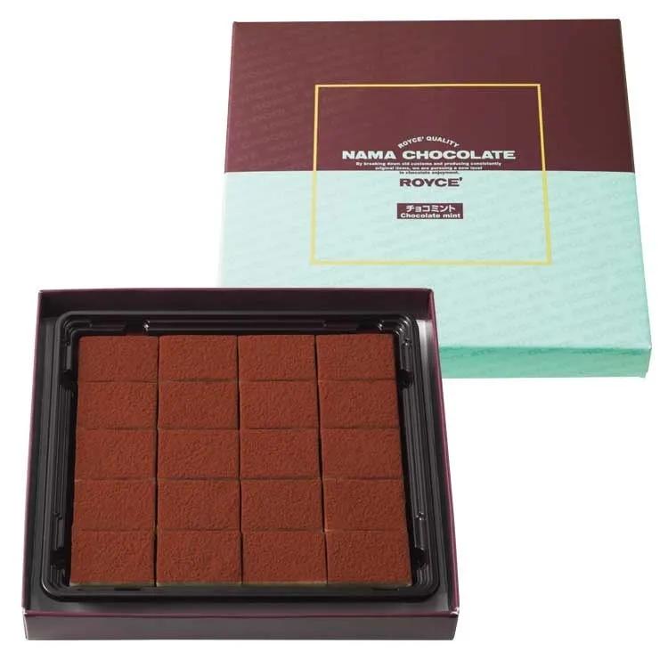 チョコレートの箱の写真。ロイズの生チョコレート[チョコミント]。