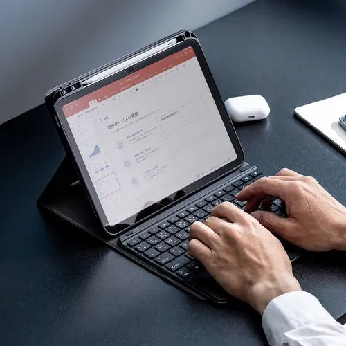 iPad第10世代キーボード