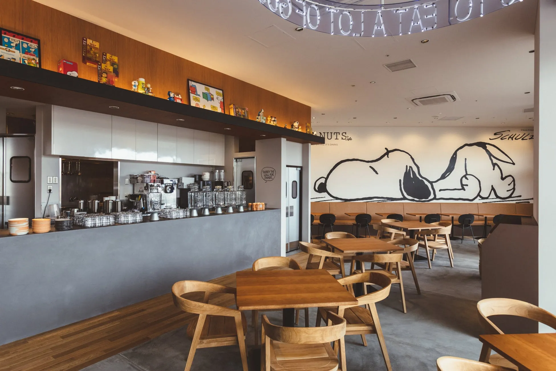 PEANUTS Cafe 大阪