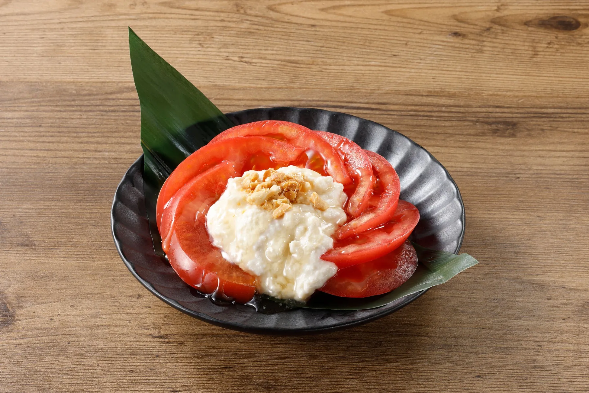 トマトのクリームチーズ白和え