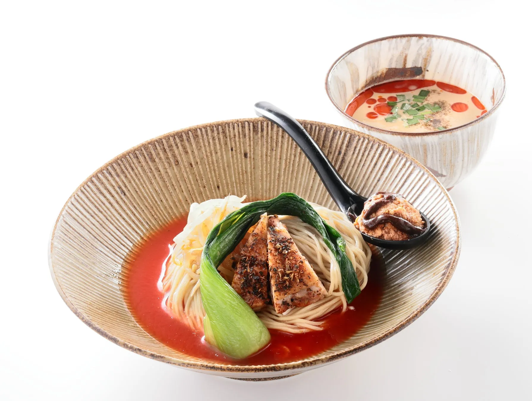 麺屋そにどりの冷やし煮干し白醤油らーめん