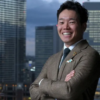 鹿村大志 代表取締役社長