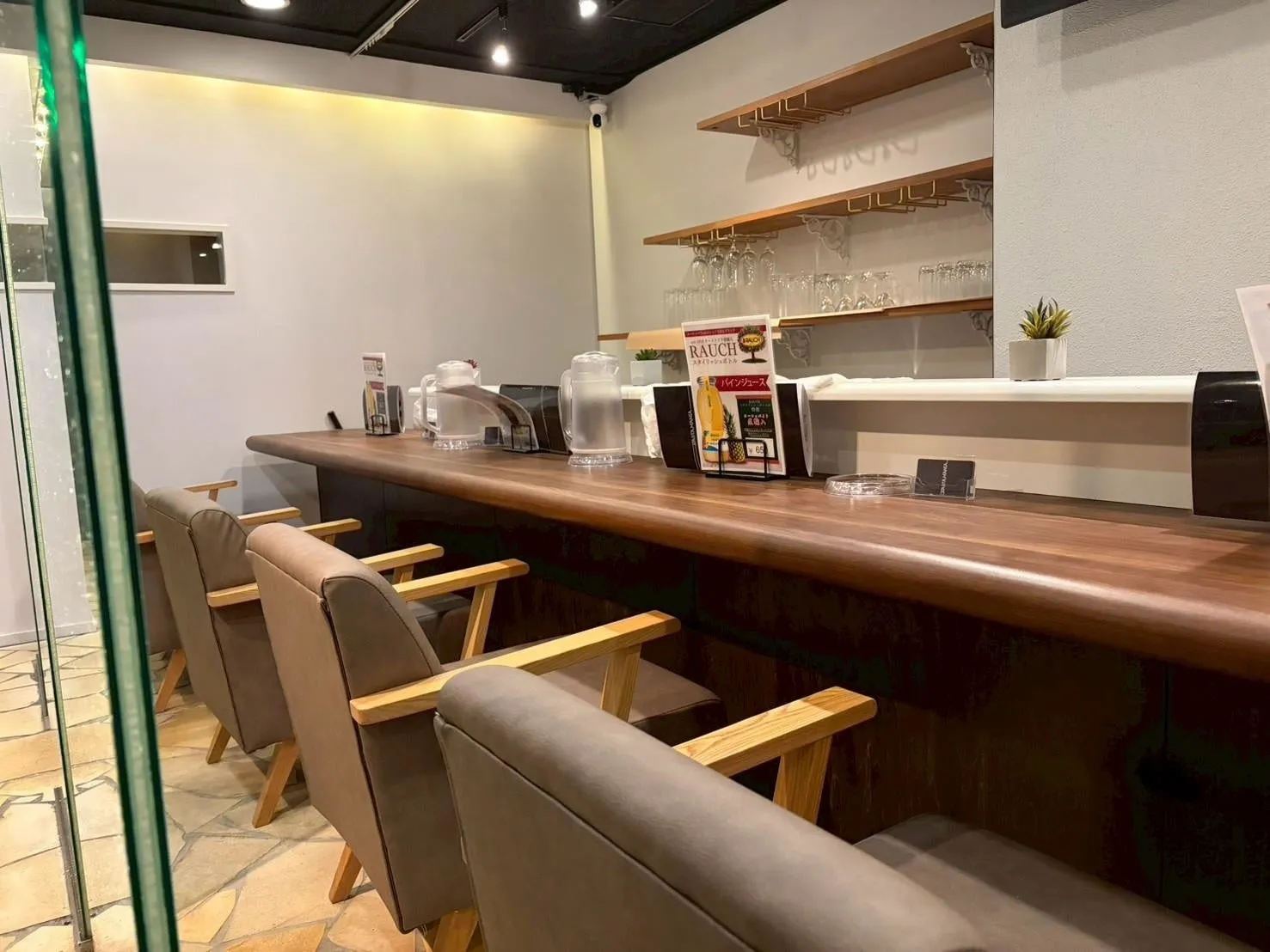 PASTAMANIA 鶴舞店 内装1