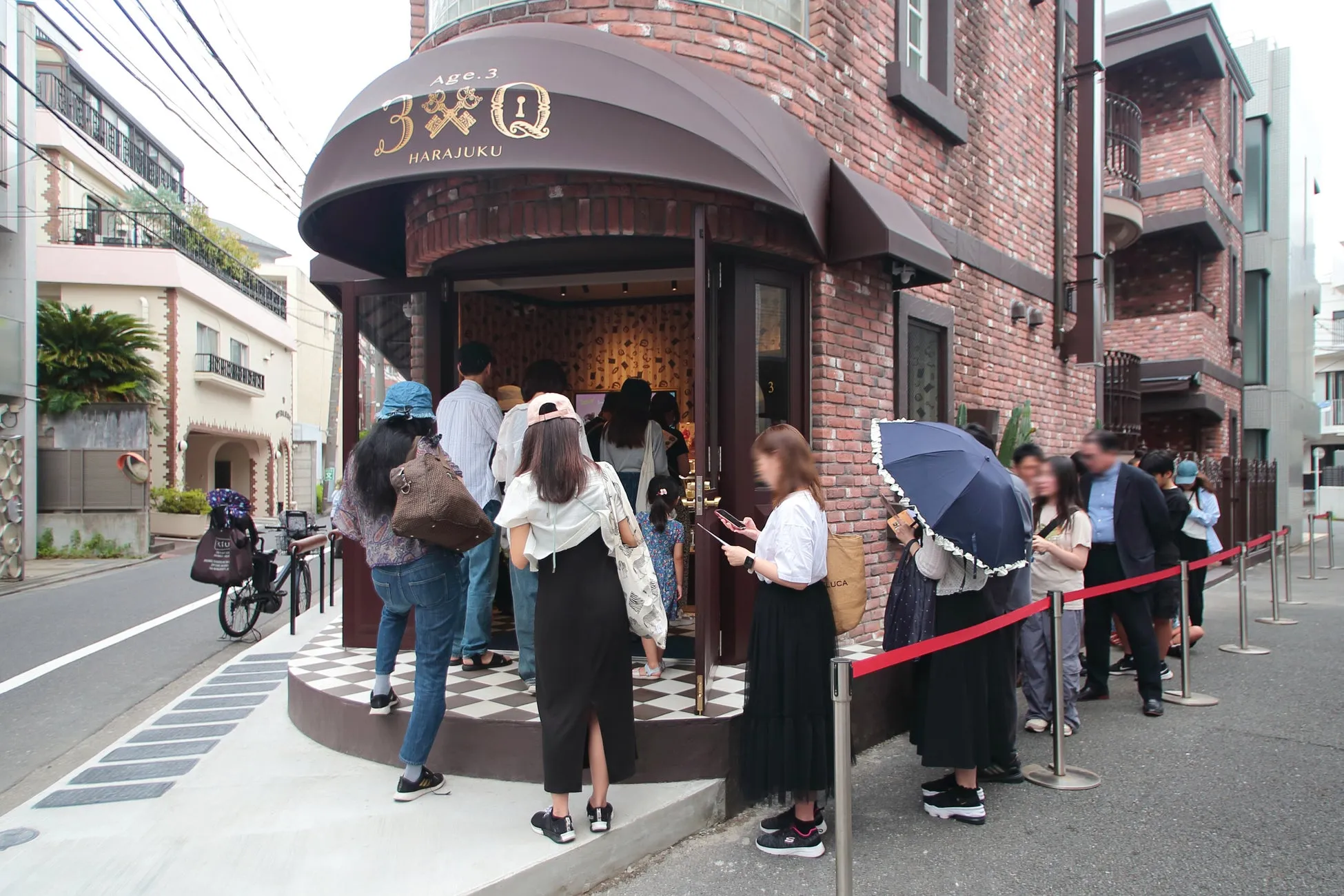 ドバイチョコ餅（チョコ）の断面