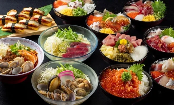 黒潮市場の麺類、寿司の画像