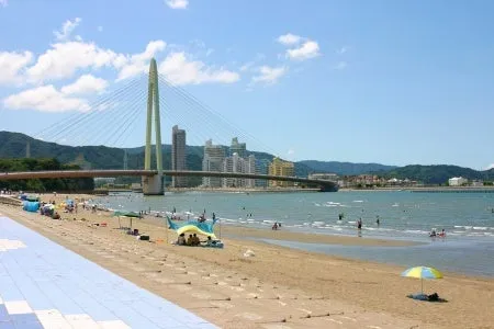 和歌山マリーナシティの景観の画像