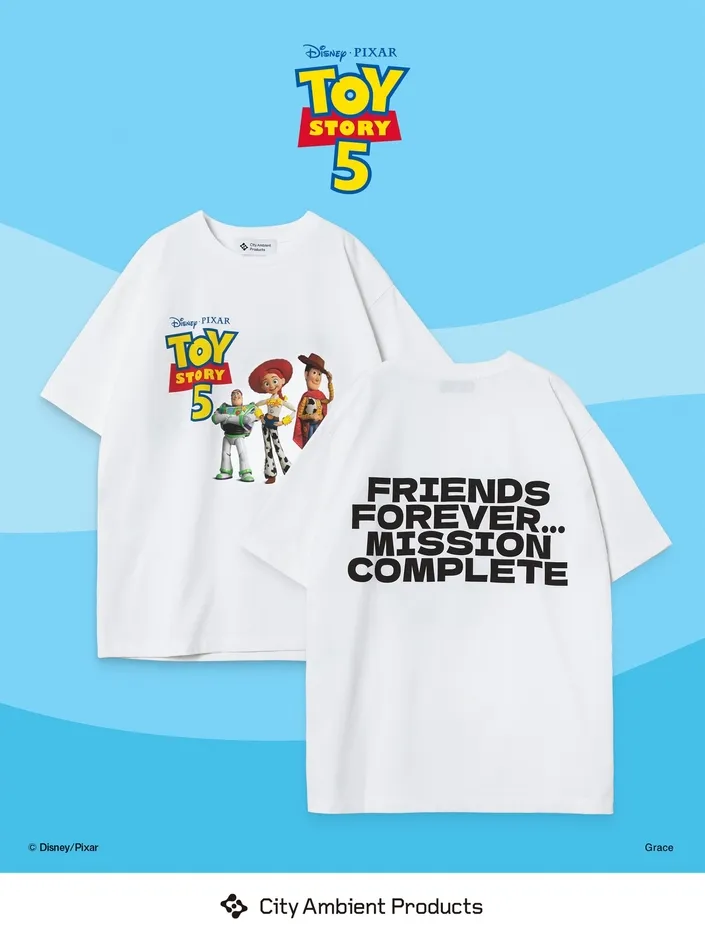 ウッディとブルズアイがデザインされたTシャツ