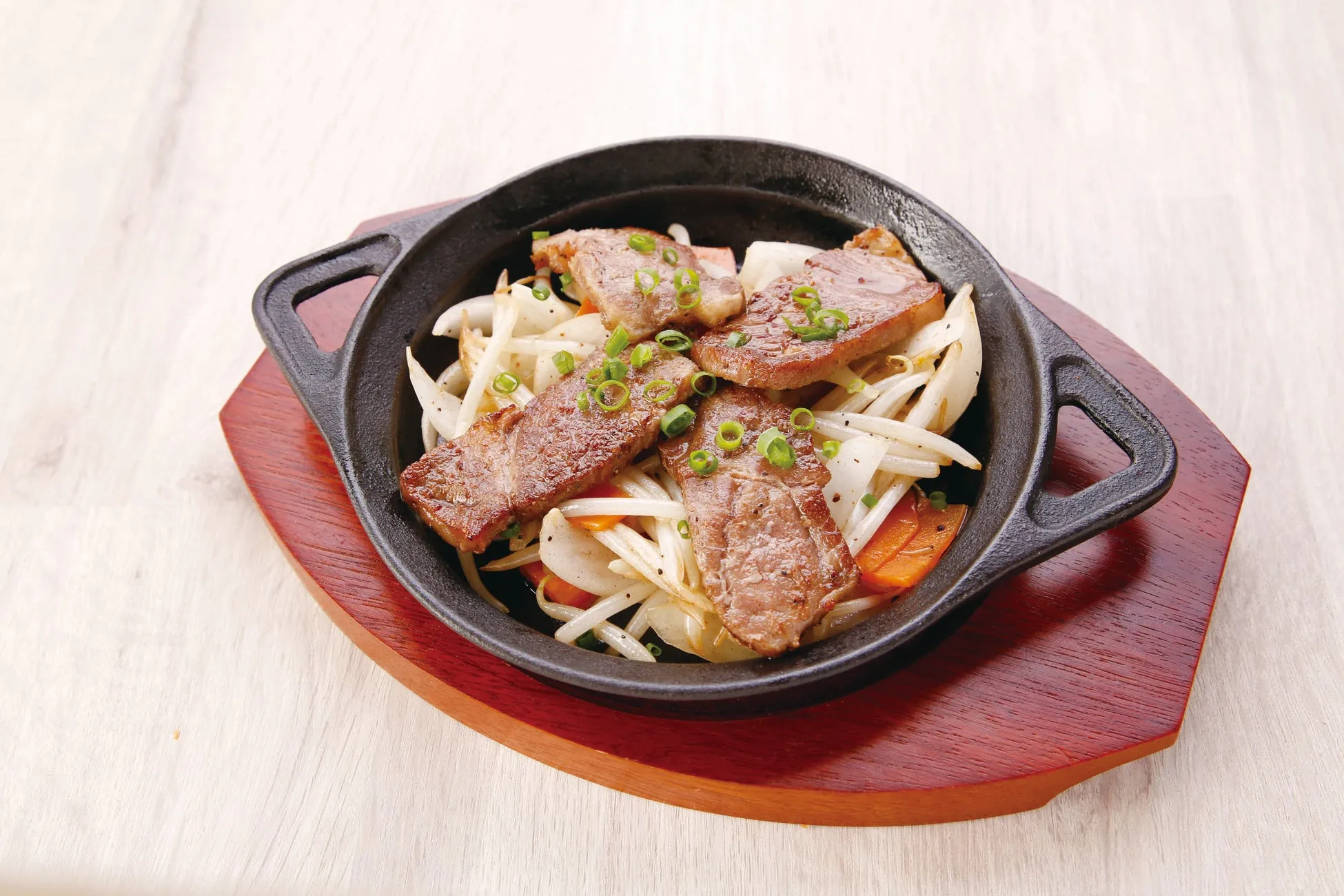 ジンギスカン 鉄板焼き