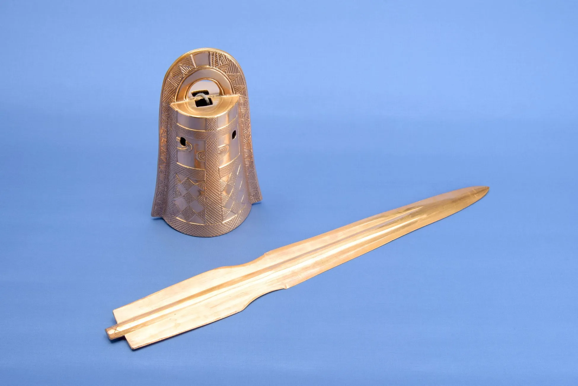 青銅器復元品の様子