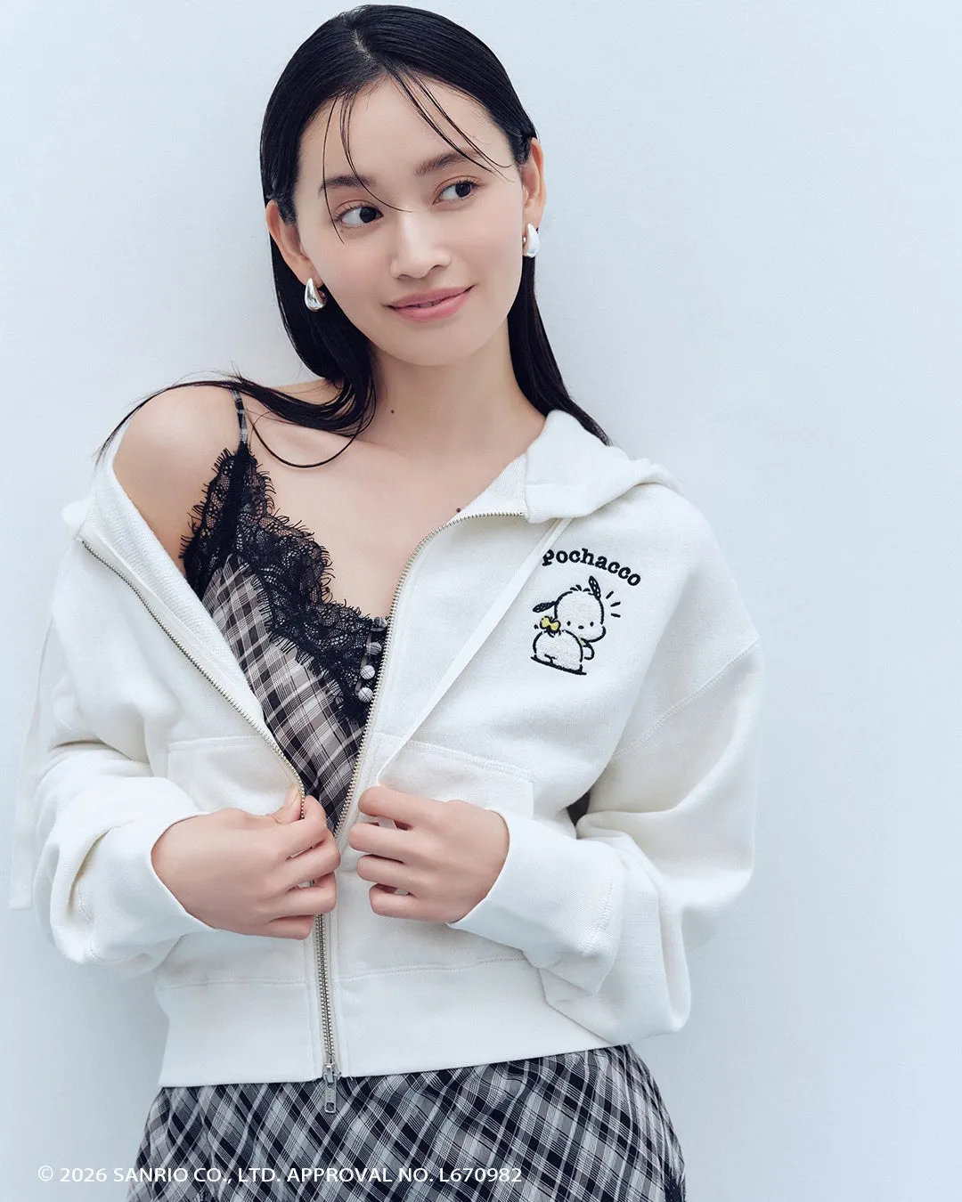 【ポチャッコ】短丈Aラインフーディー BRW