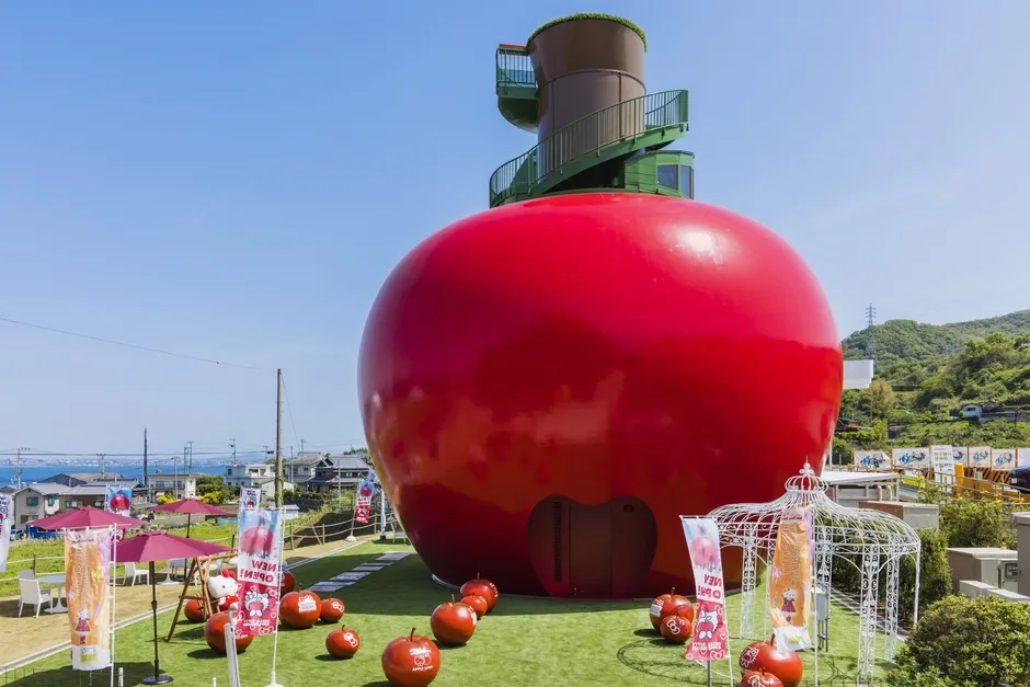 HELLO KITTY APPLE HOUSEの外観