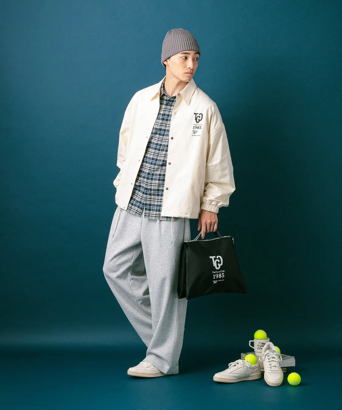 Reebokコーチジャケット着用イメージ