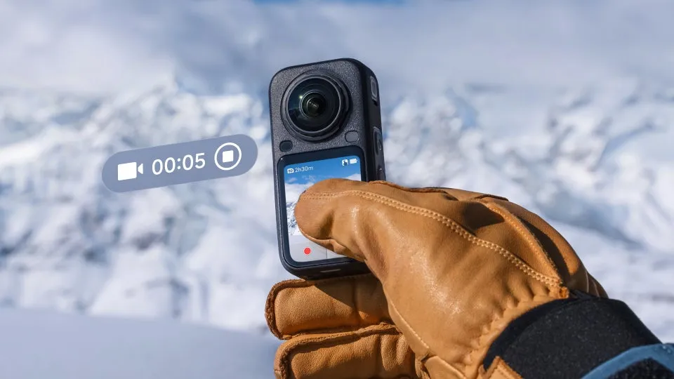 Insta360 X6 - ハードウェア