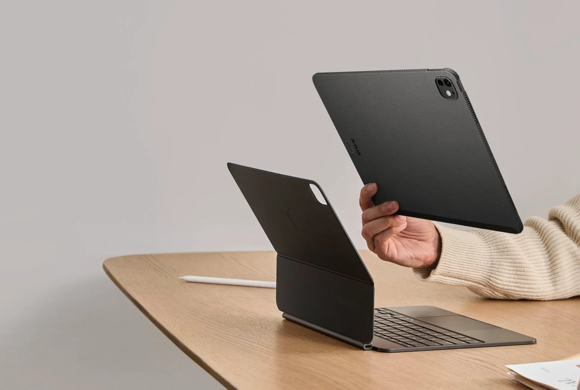 Air Case for iPad Pro with Magic Keyboard