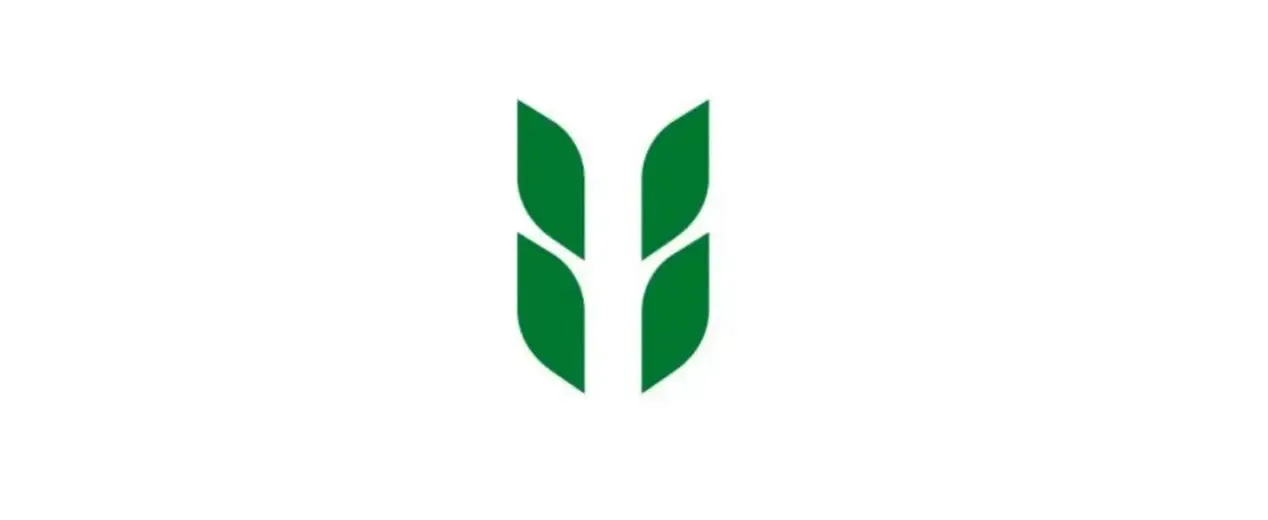 UGREENロゴと製品イメージ