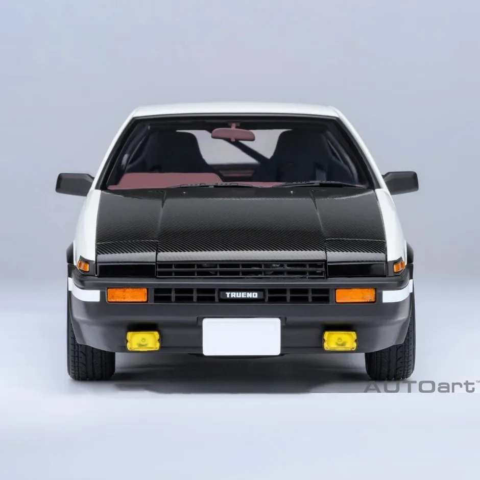 AE86モデルのエンジンルームの別角度