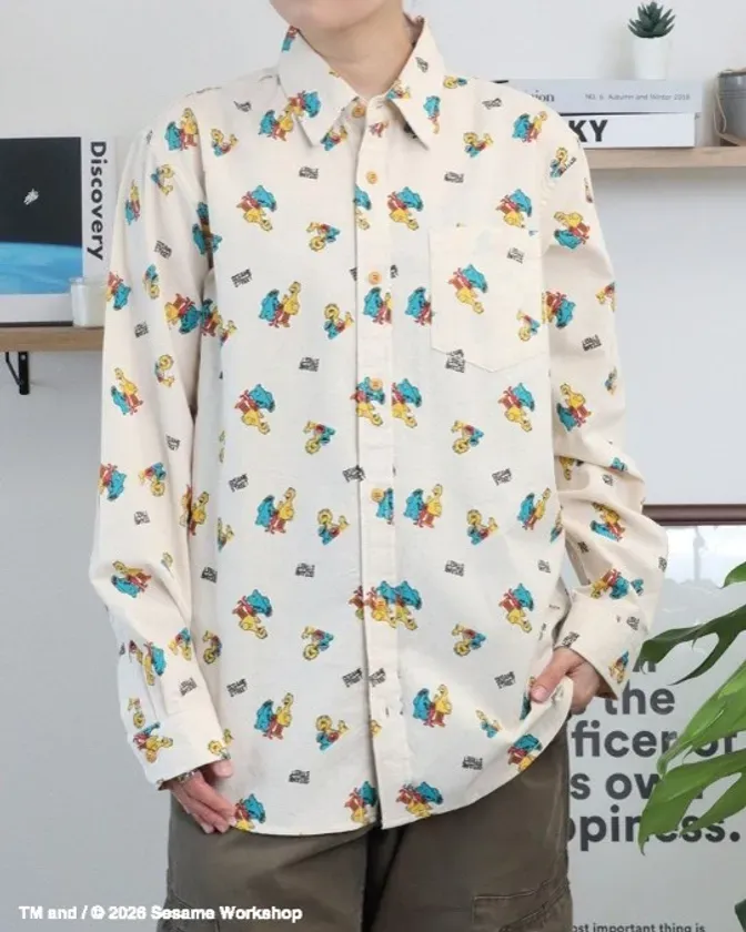 総柄プリントシャツ
