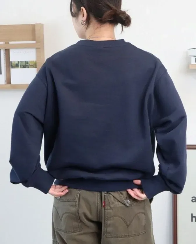フロント刺繍スウェットの別カラー
