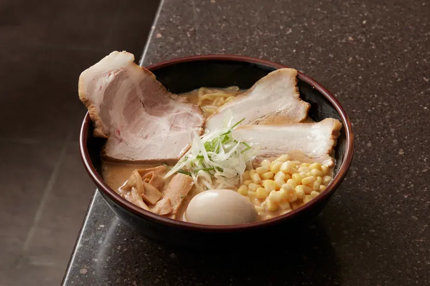 らーめん信玄の北海道ホエイ豚のちゃーしゅー麺