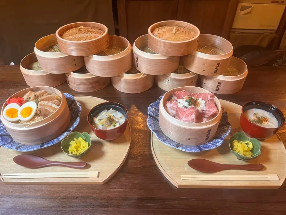 蒸籠から立ち上る湯気