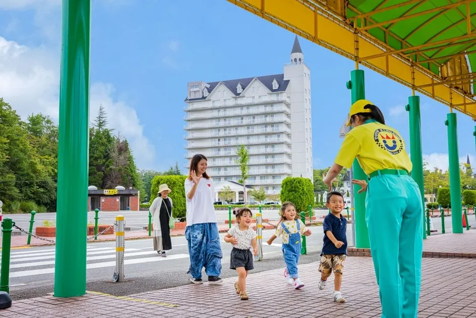 お子さまへのお菓子プレゼント