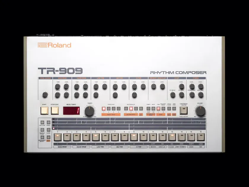 TR-909本体
