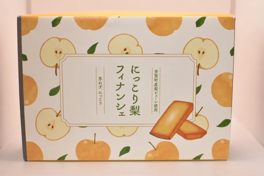 梨のイラスト入りフィナンシェの箱