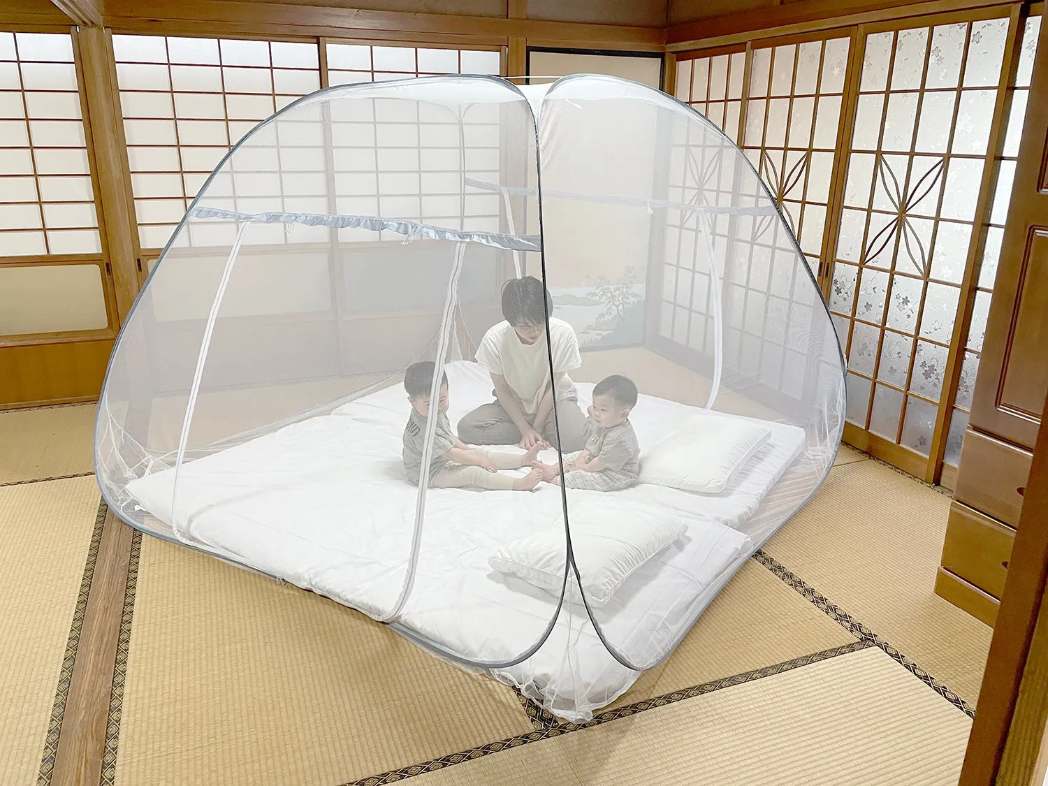 蚊帳 夏の安眠】もう虫刺されで起きない！ペットと安心ワンタッチ蚊帳