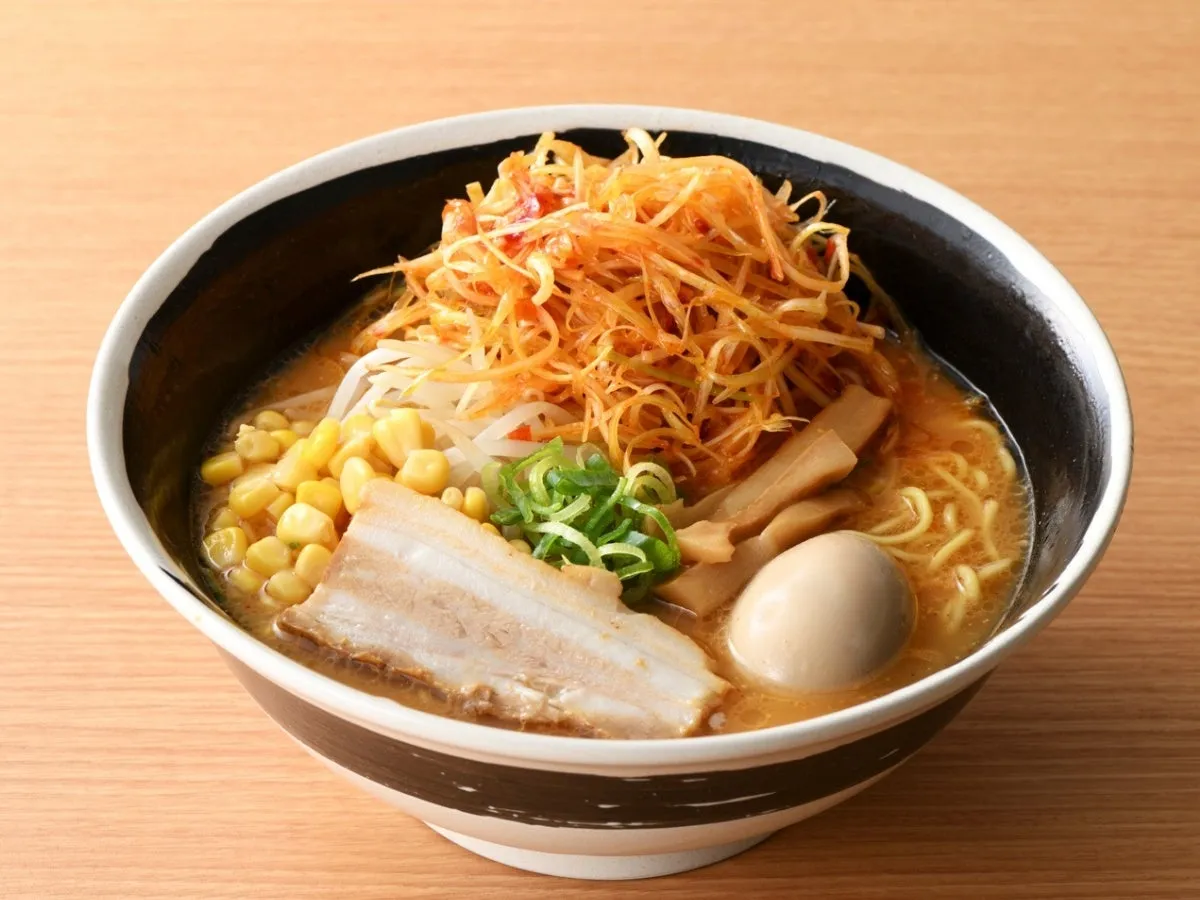 駿州醤油雲吞ラーメン