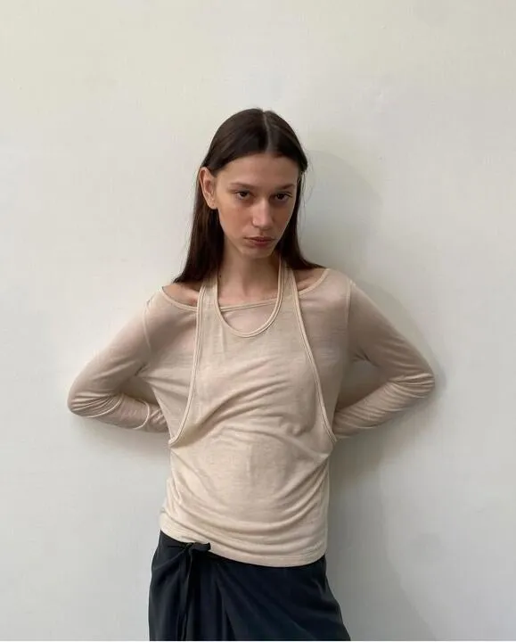 韓国ミニマルの新常識！SYMMETRIC PERCENTで"内なる自信"を開花させる方法