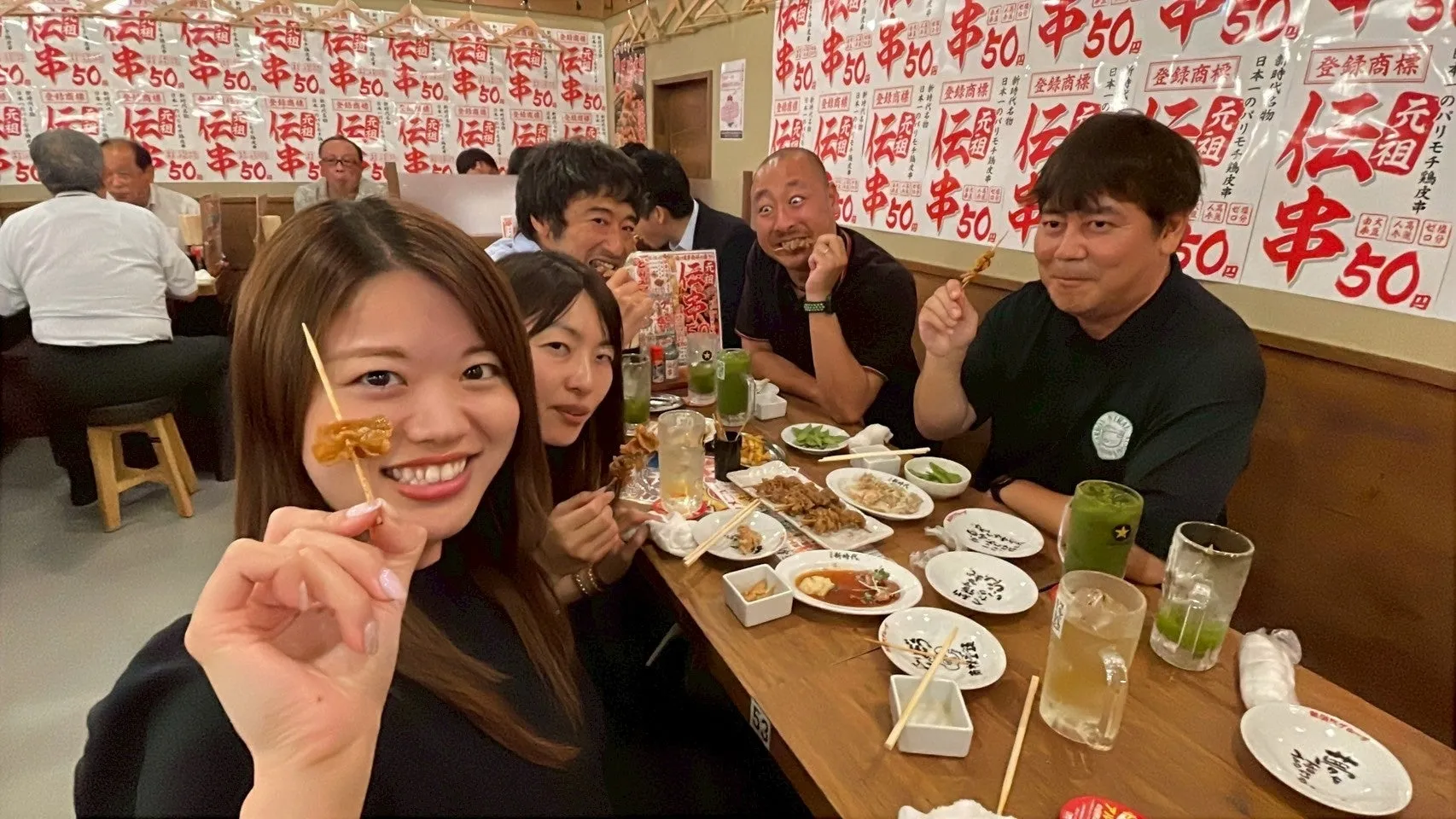 活気ある店内3