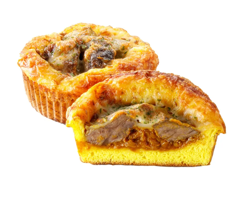 プレミアム国産牛ごちそうカレーパン