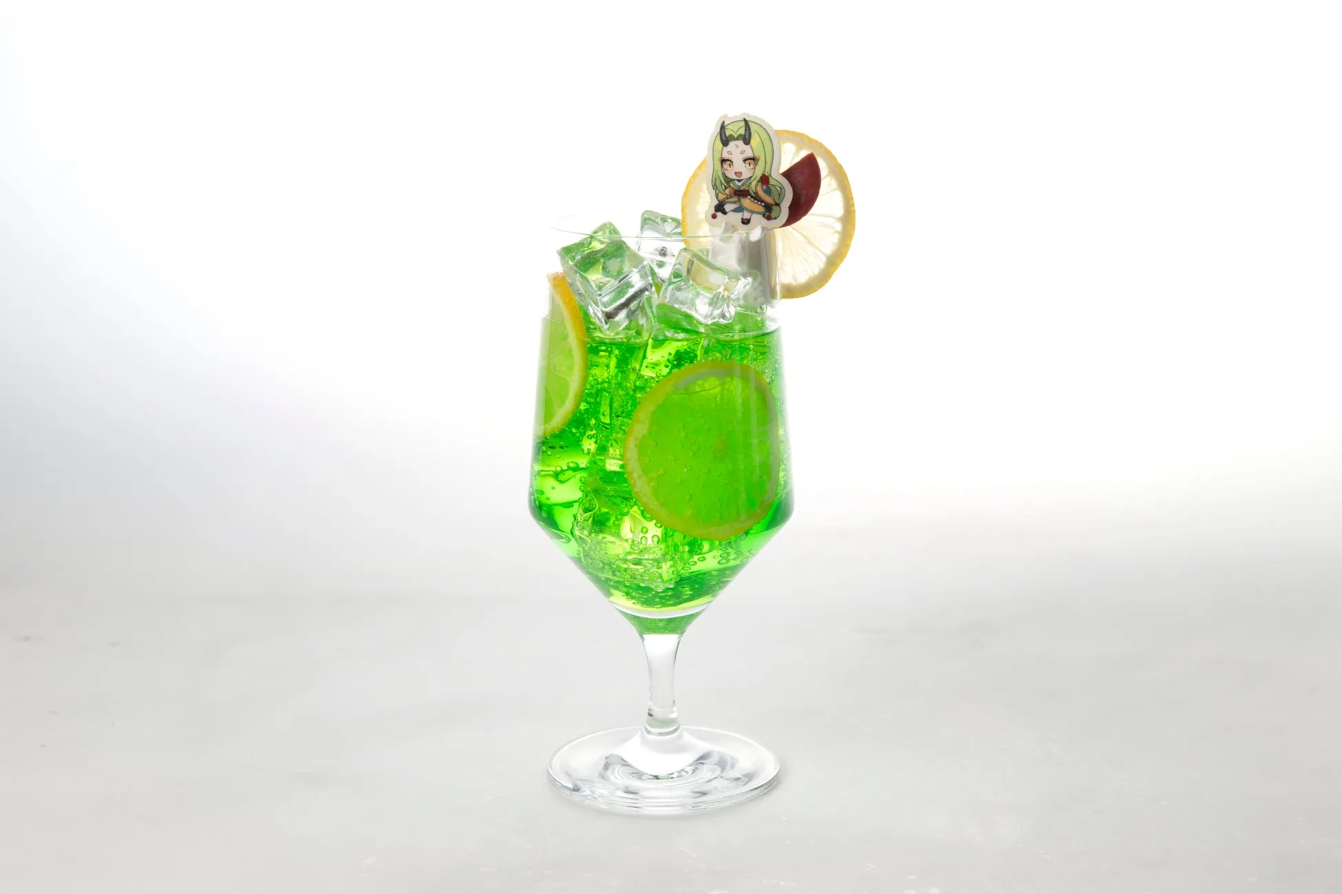 茨ーちゃんの目立ちたがりメロンソーダ