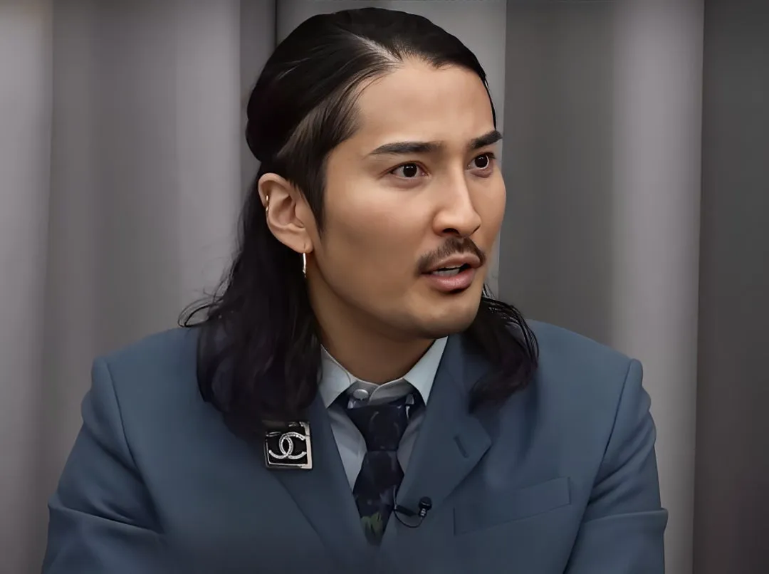 株式会社EMOLVA 代表取締役 榊󠄀原清一
