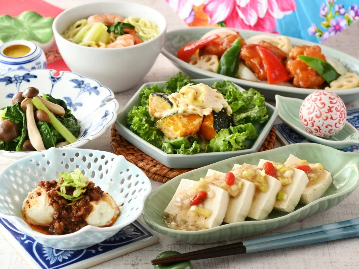 豊富な中華料理