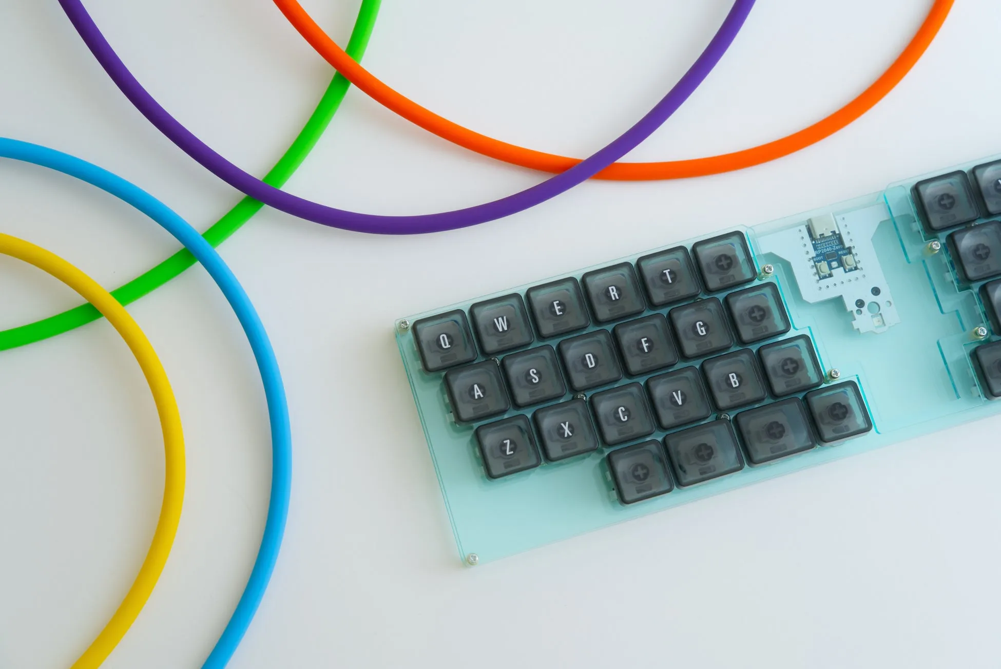 ハンダ付け不要！「Gravity45」で始める自作キーボード革命【完全ガイド】