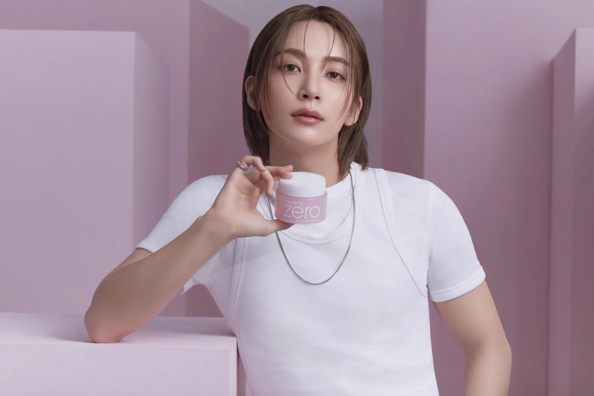 SEVENTEEN JEONGHAN
