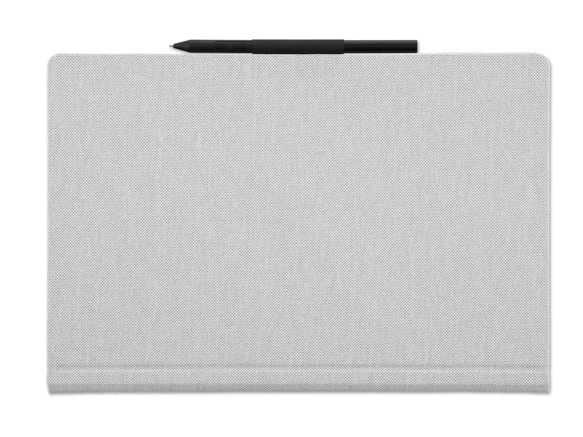 Wacom MovinkPad Pro 14と専用カバー